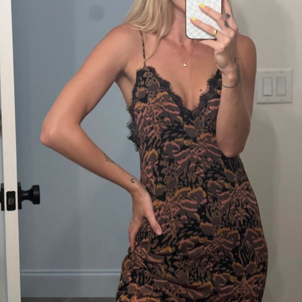 Printed Backless Maxi Slip Dress with Lace Trim